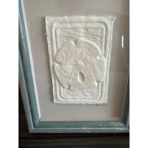 Hand Cast Paper Art Shells FIGI Graphics Signed Wess Framed Pair 6 x 8 Vintage - Picture 2 of 7